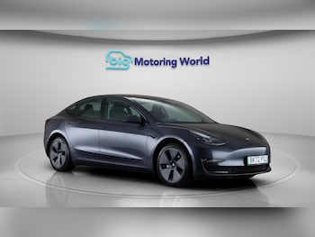 Tesla - Model 3