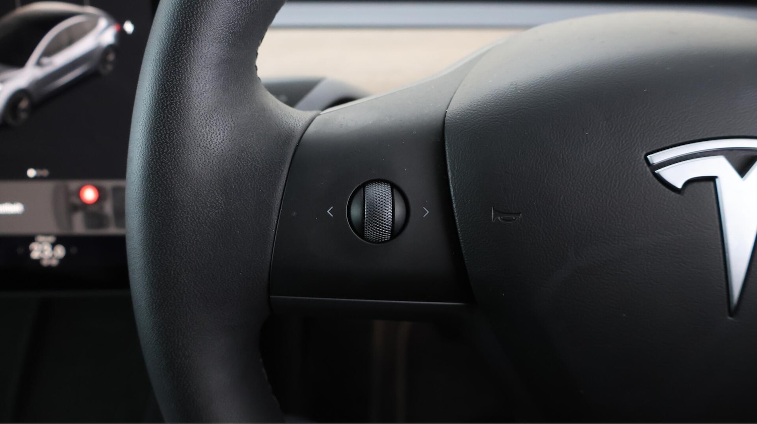 Used Tesla Model 3 2022 for sale - 76136905: Photo 22