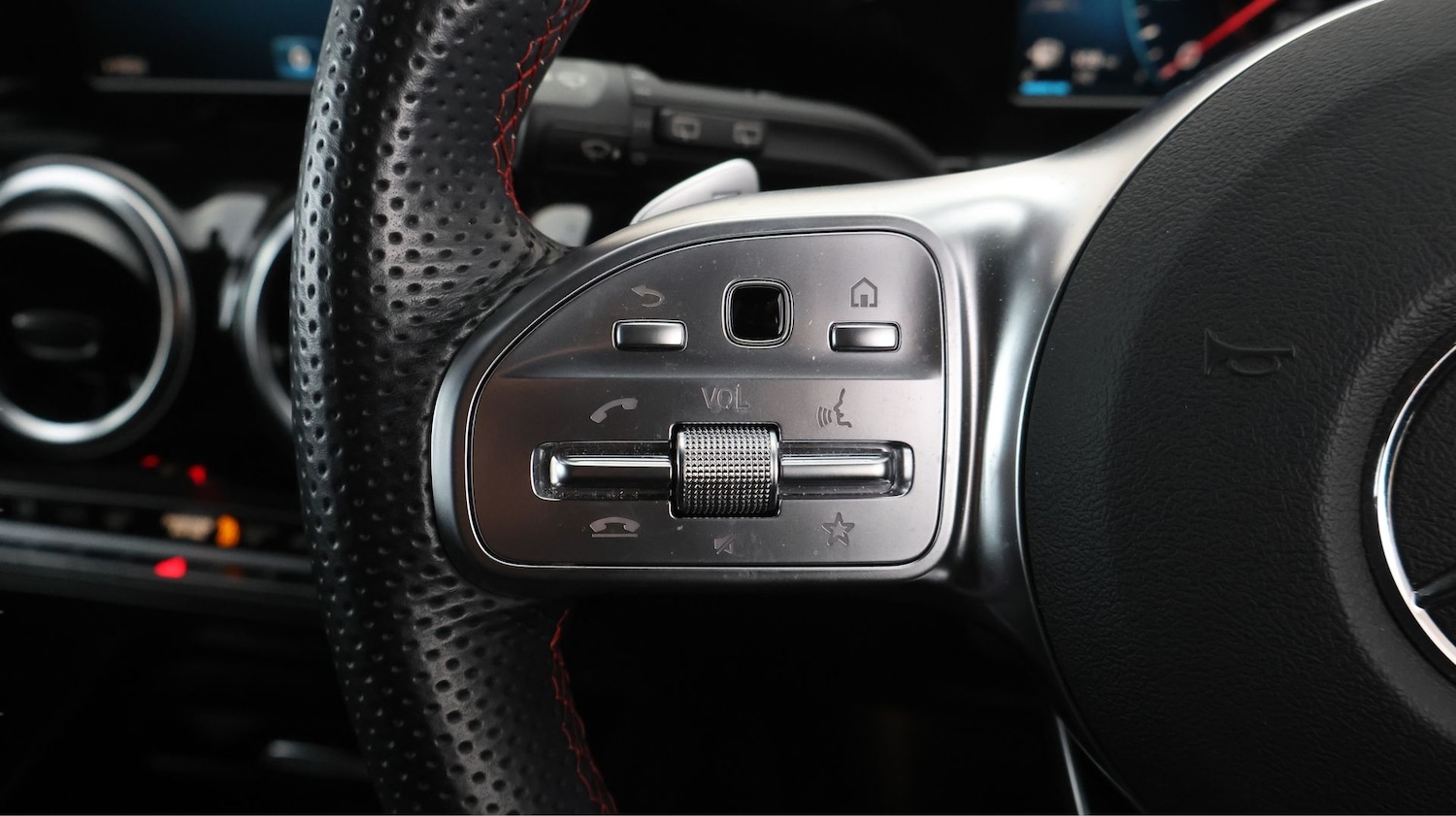 Used Mercedes-Benz GLA 2022 for sale - 77750190: Photo 25