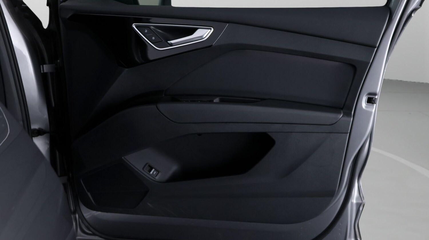 Used Audi Q4 e-tron 2023 for sale - 77971313: Photo 15