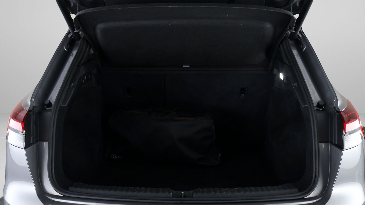 Used Audi Q4 e-tron 2023 for sale - 77971313: Photo 17