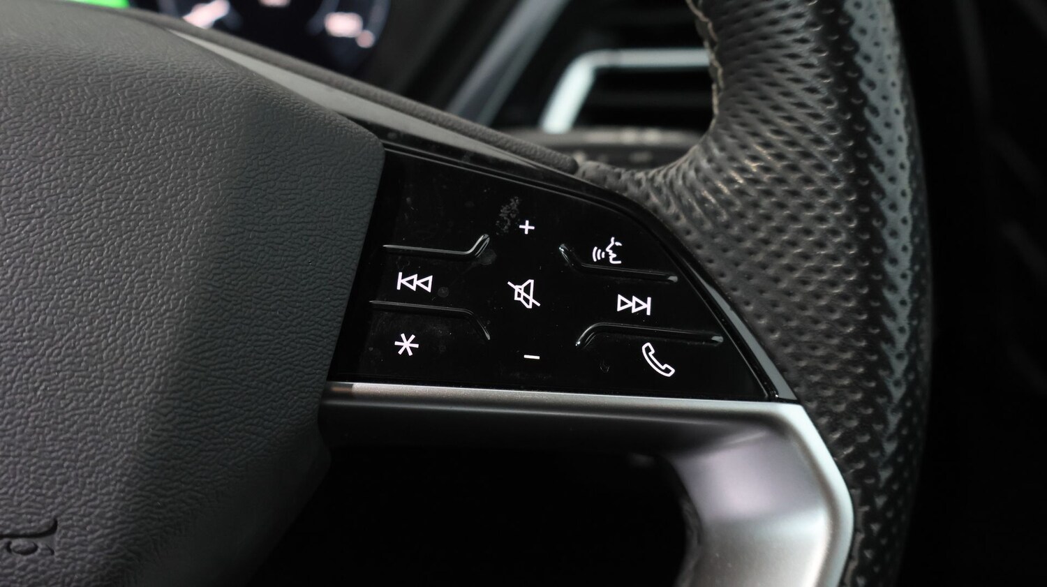 Used Audi Q4 e-tron 2023 for sale - 77971313: Photo 23