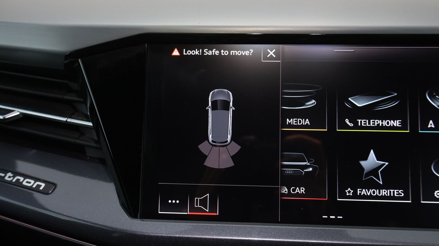 Used Audi Q4 e-tron 2023 for sale - 77971313: Photo 25