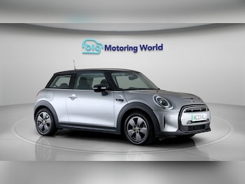 Used MINI Hatch 2023 for sale - 79597528: Photo