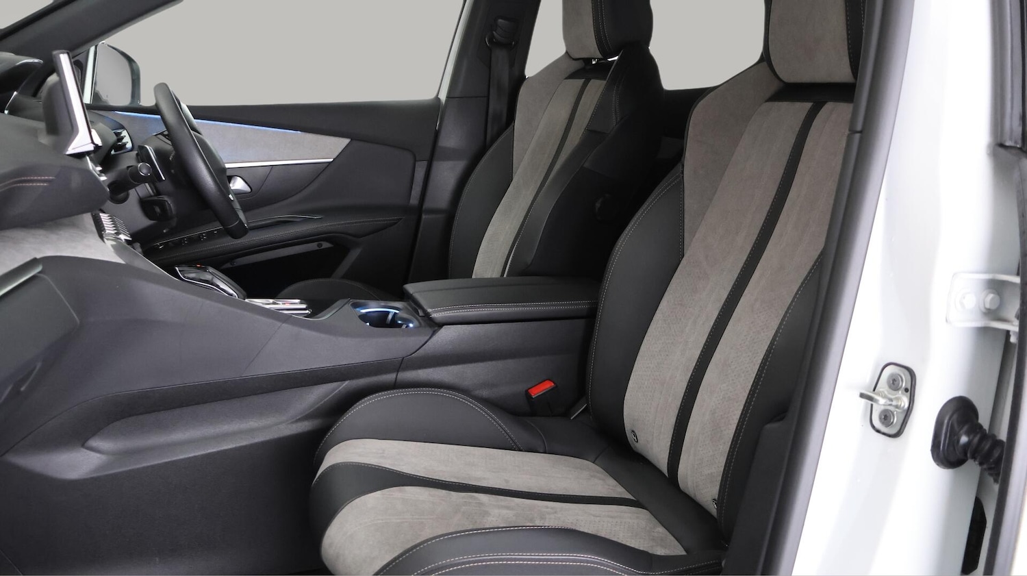 Used Peugeot 3008 2021 for sale - 76399137: Photo 15