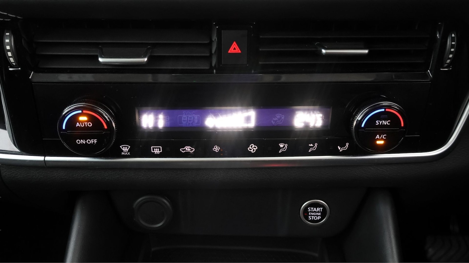 Used Nissan Qashqai 2023 for sale - 77734888: Photo 11