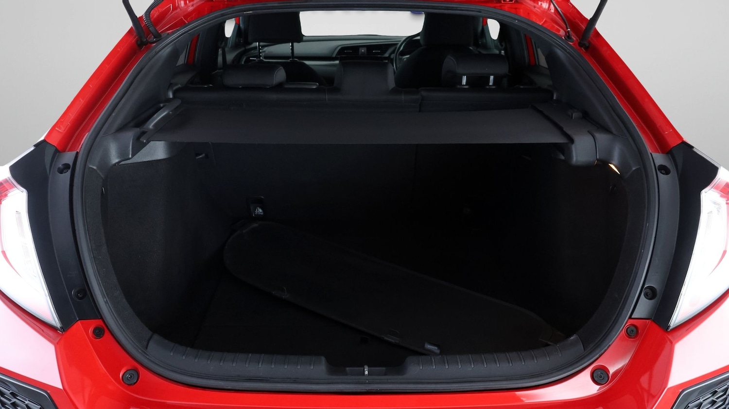 Used Honda Civic 2018 for sale - 77195376: Photo 17