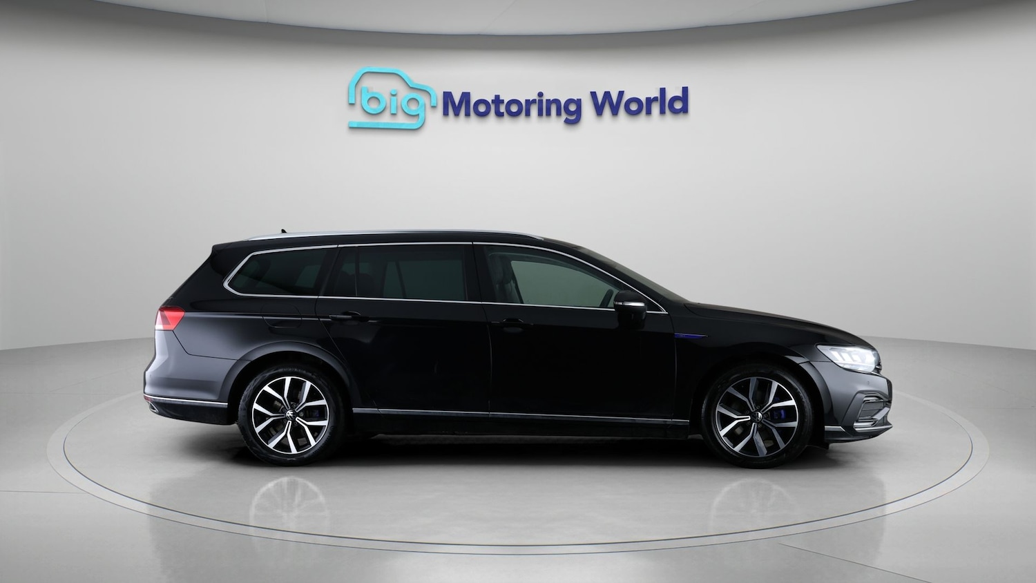 Used Volkswagen Passat 2022 for sale - 77319790: Photo 8