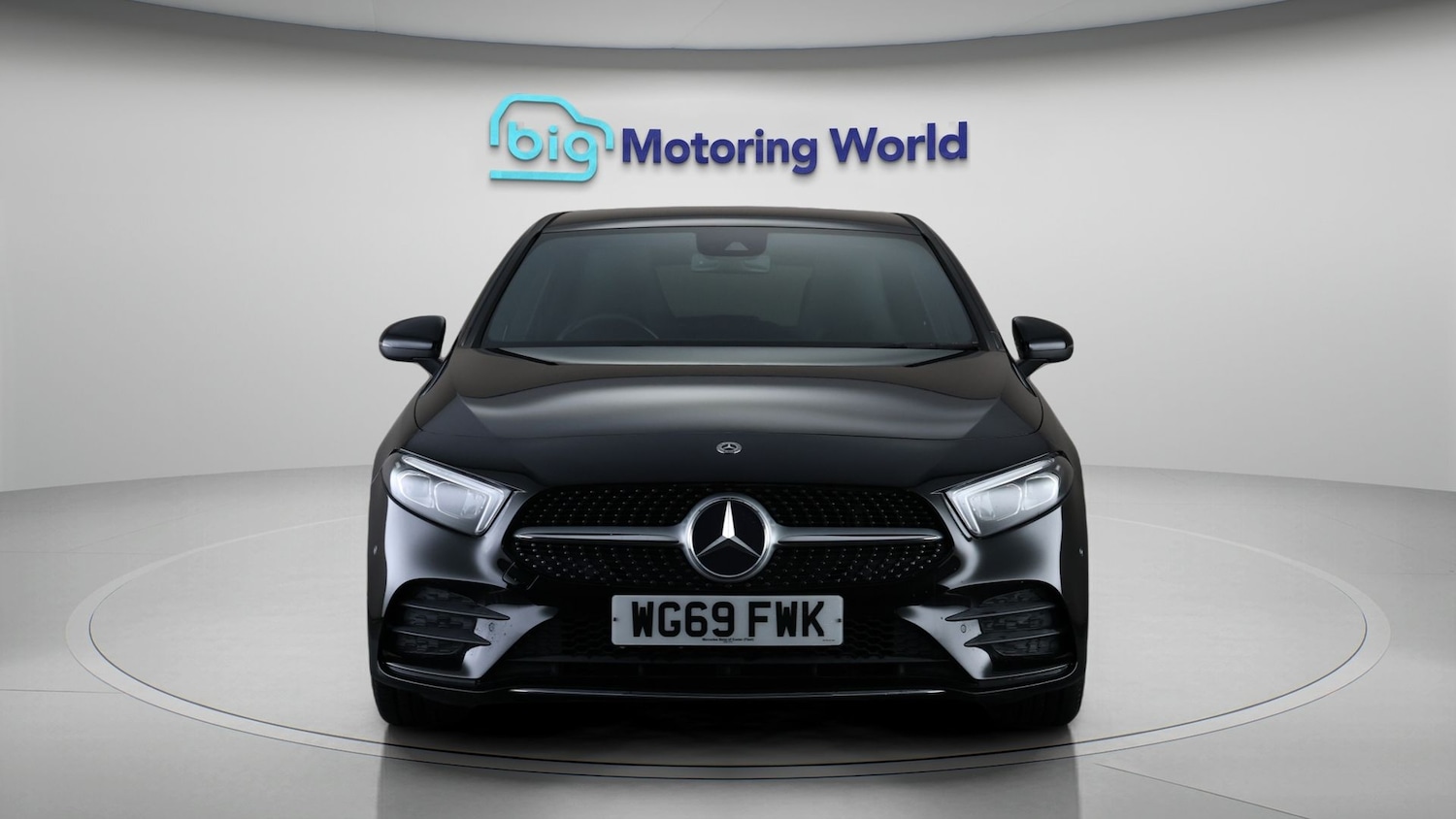 Used Mercedes-Benz A-Class 2019 for sale - 77636600: Photo 2