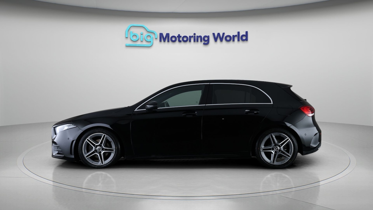 Used Mercedes-Benz A-Class 2019 for sale - 77636600: Photo 4