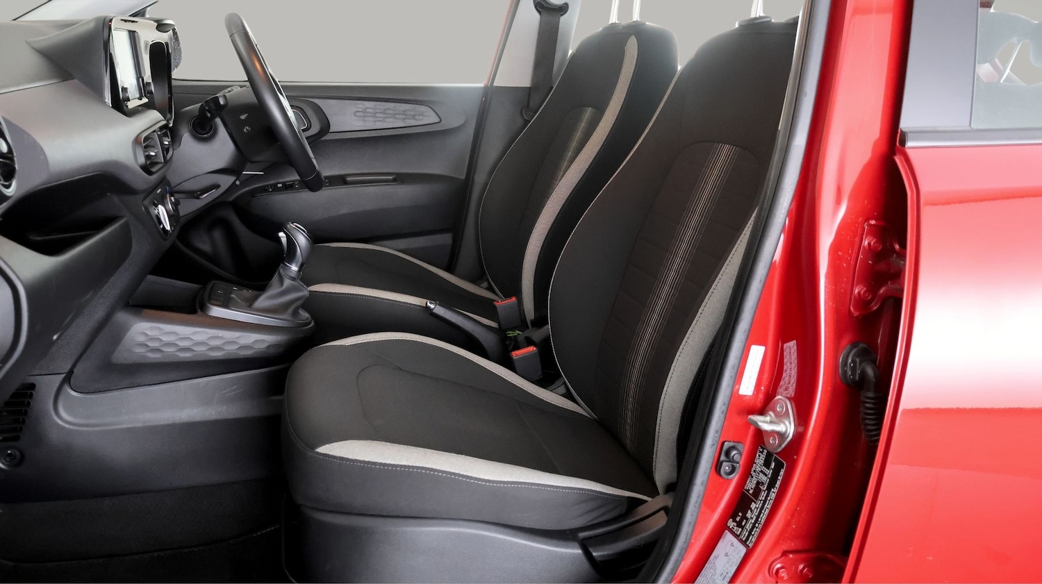 Used Hyundai i10 2024 for sale - 78045835: Photo 13