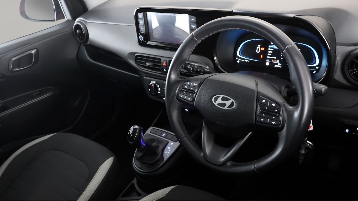 Used Hyundai i10 2024 for sale - 78045835: Photo 9