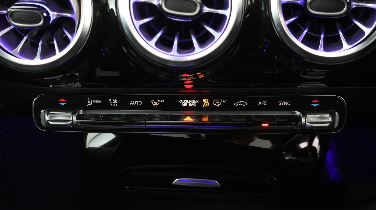 Used Mercedes-Benz A-Class 2022 for sale - 77897460: Photo 12