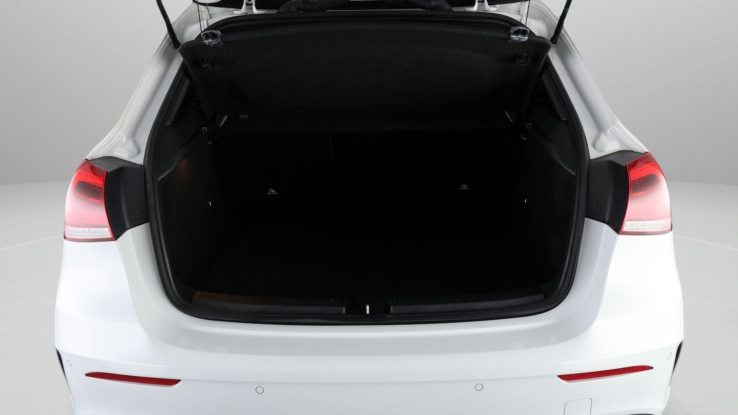 Used Mercedes-Benz A-Class 2022 for sale - 77897460: Photo 17