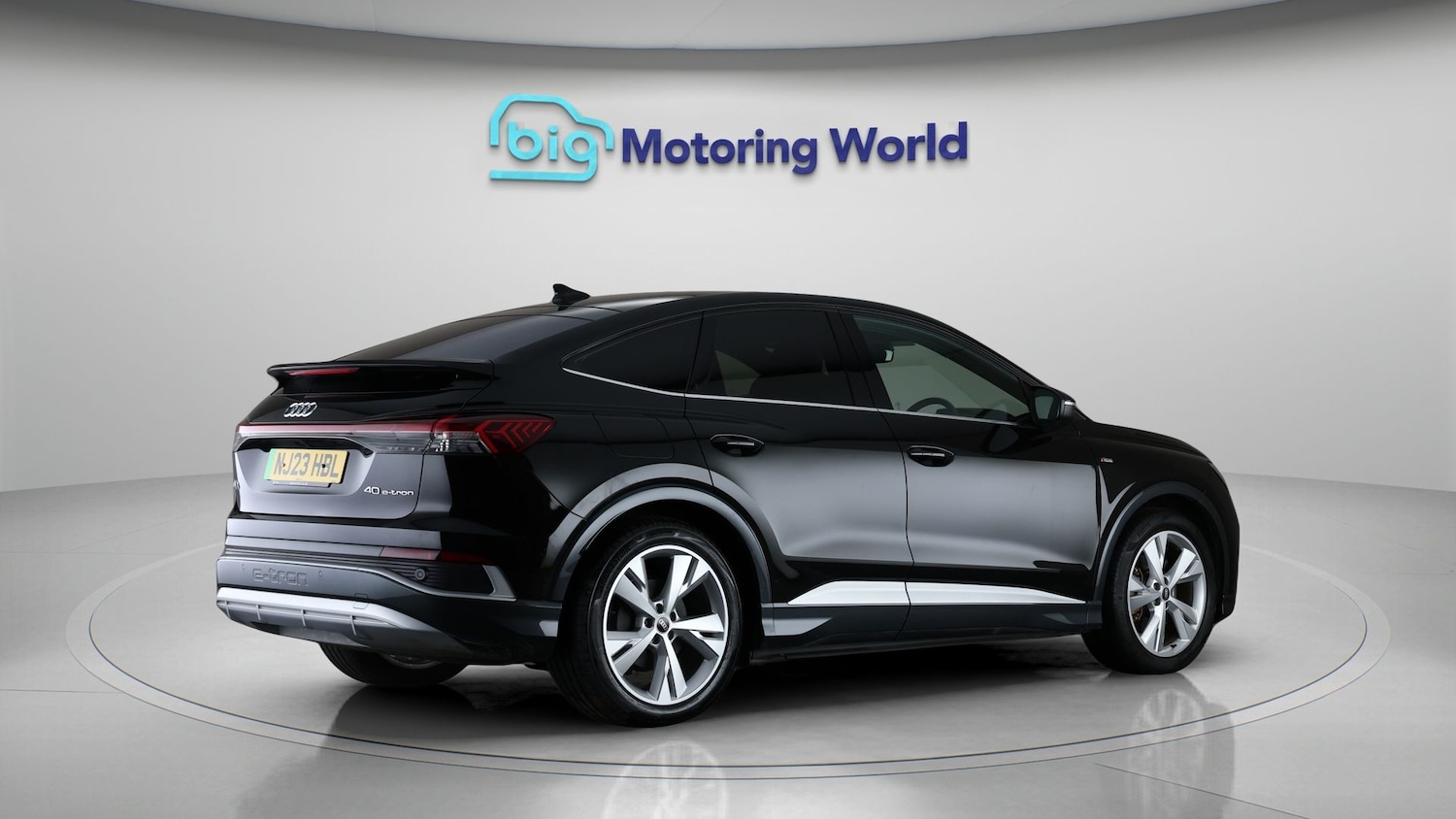 Used Audi Q4 e-tron 2023 for sale - 78007954: Photo 7