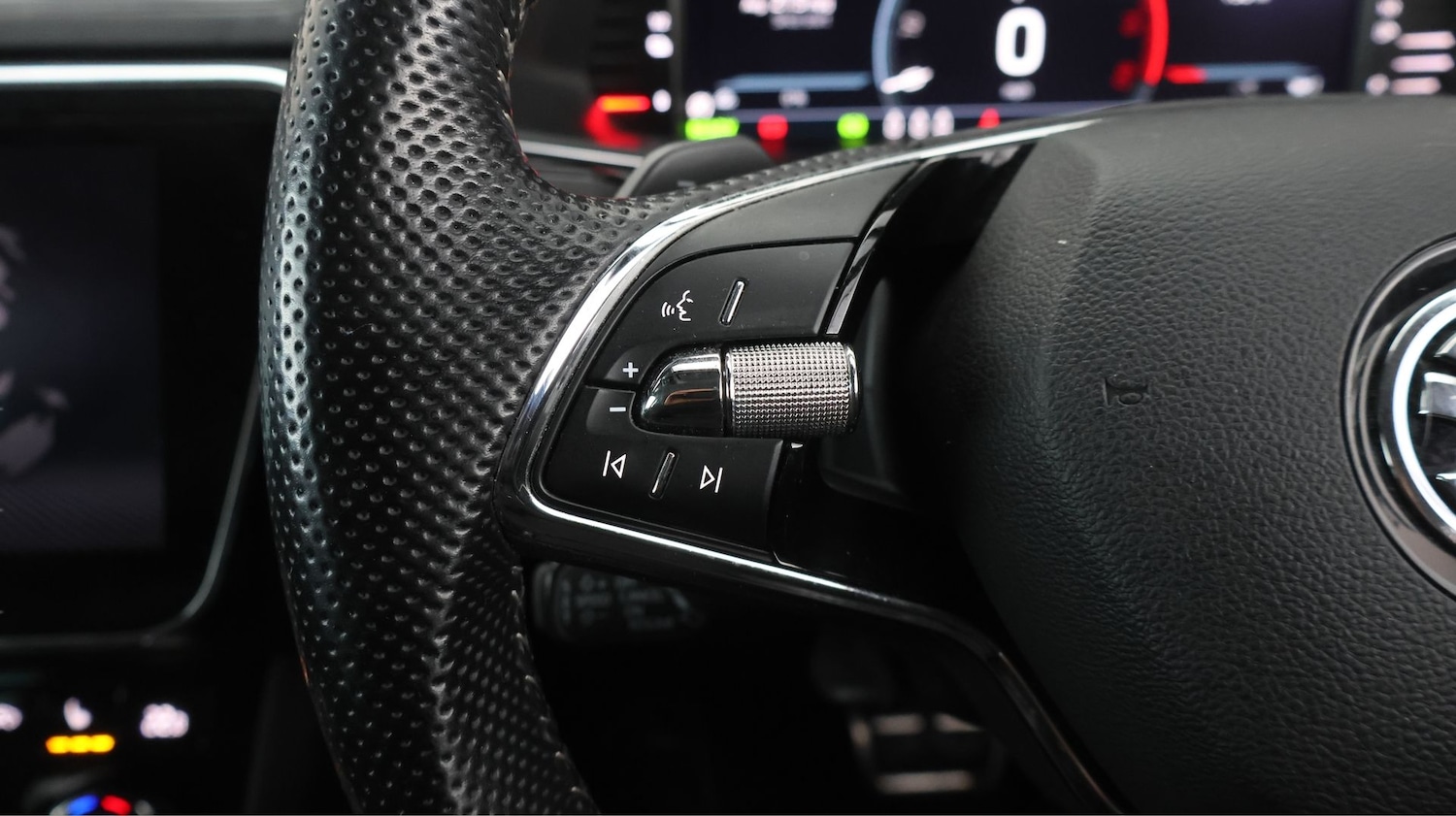 Used Skoda Superb 2023 for sale - 77711053: Photo 23