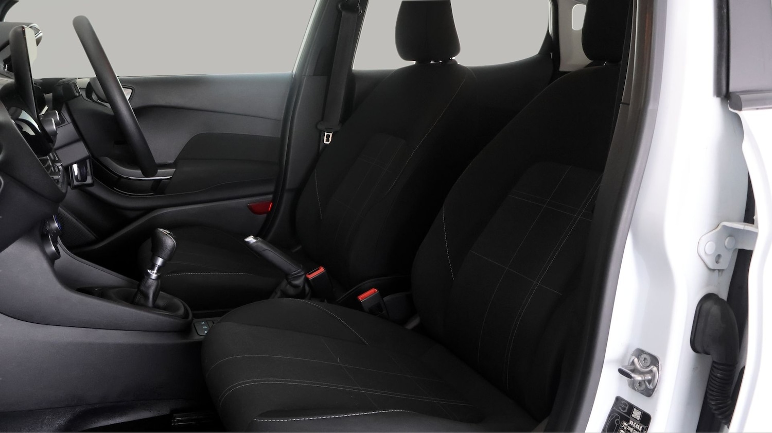 Used Ford Fiesta 2020 for sale - 77329337: Photo 14