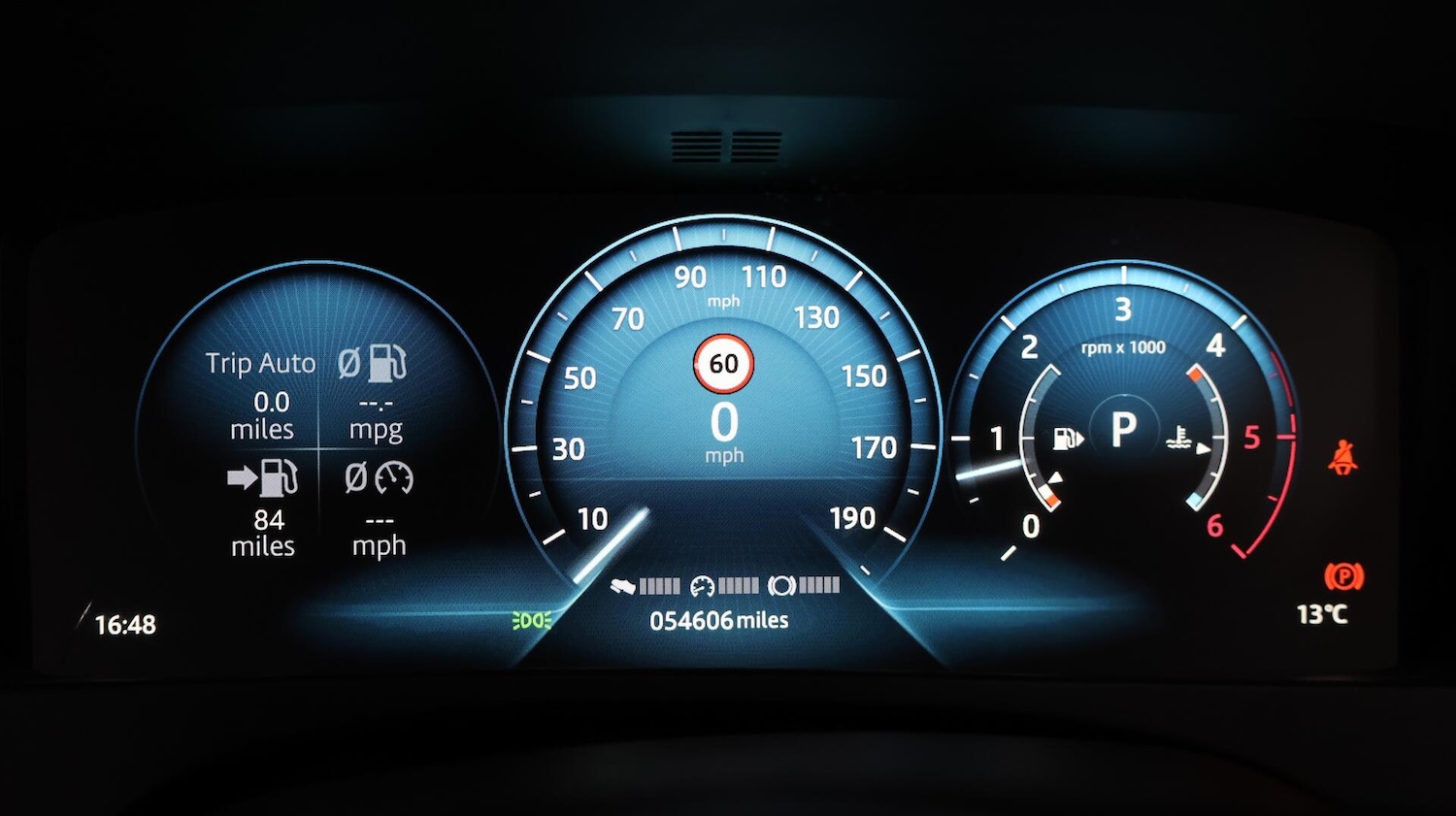 Used Jaguar XE 2018 for sale - 76370861: Photo 11