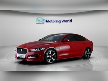 Used Jaguar XE 2018 for sale - 76370861: Photo