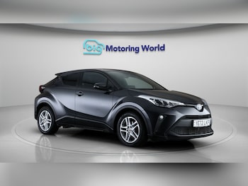 Used Toyota C-HR 2023 for sale - 77700948: Photo