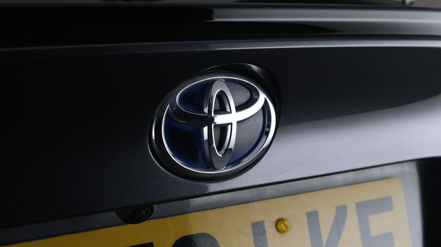 Used Toyota C-HR 2023 for sale - 77700948: Photo 23