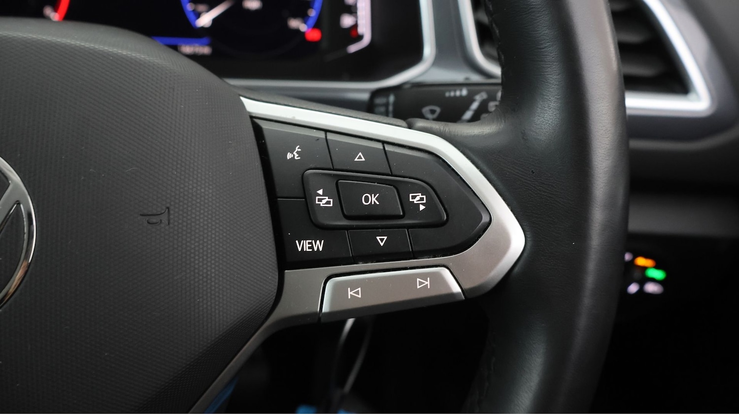 Used Volkswagen T-Roc 2023 for sale - 78123840: Photo 22