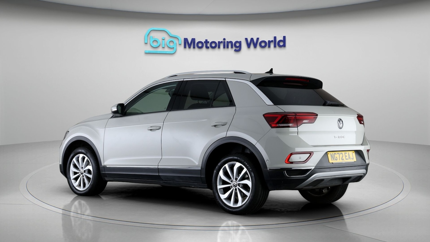 Used Volkswagen T-Roc 2023 for sale - 78123840: Photo 5