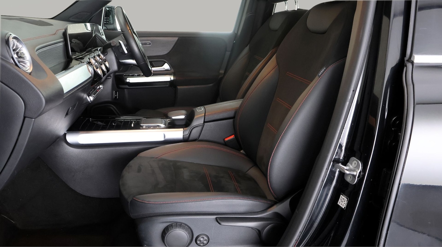 Used Mercedes-Benz EQB 2023 for sale - 77274703: Photo 14