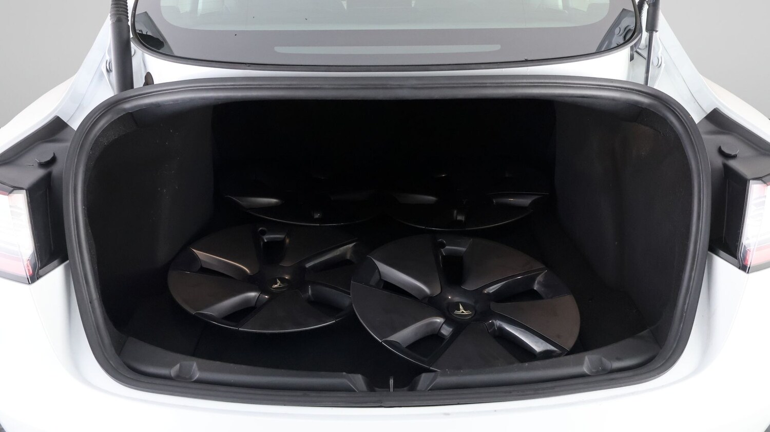 Used Tesla Model 3 for sale - 77365058: Photo 17