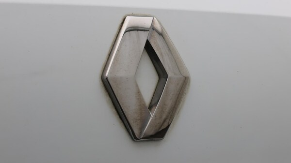 Used Renault Clio for sale - 76284434: Photo 22