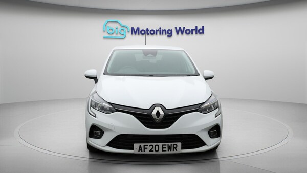 Used Renault Clio for sale - 76284434: Photo 3