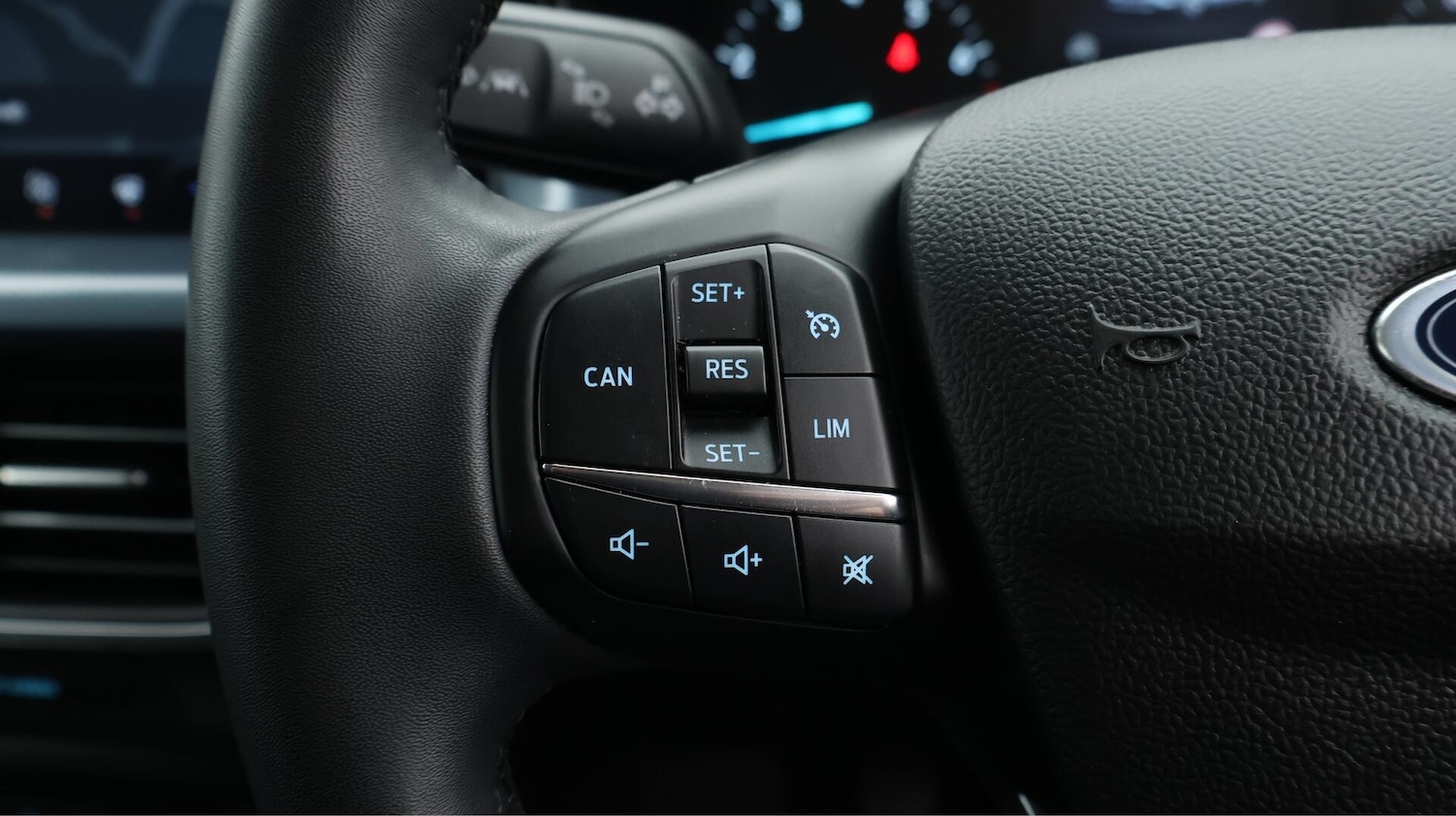 Used Ford Focus 2023 for sale - 76485229: Photo 25