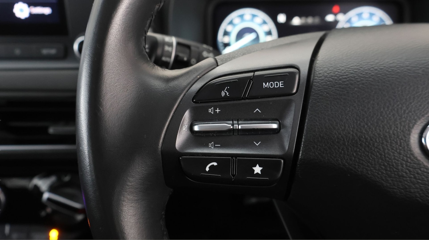 Used Hyundai KONA 2023 for sale - 77704239: Photo 19