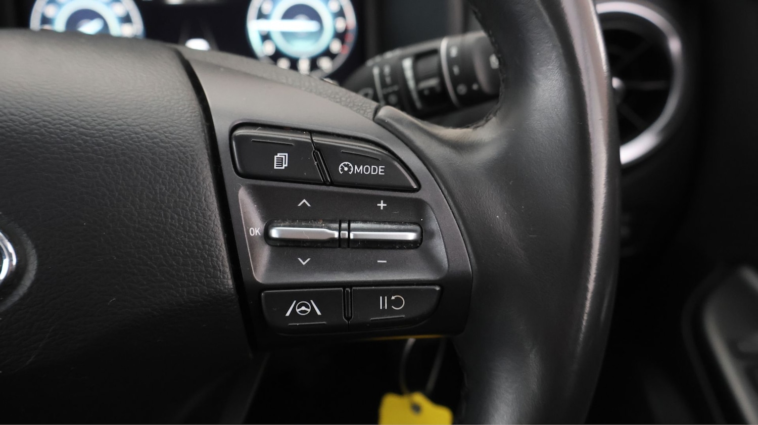 Used Hyundai KONA 2023 for sale - 77704239: Photo 20