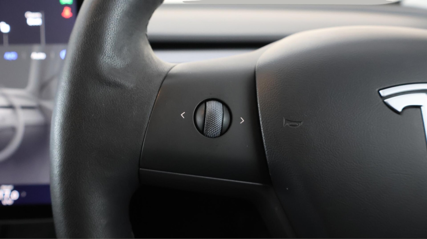 Used Tesla Model 3 2021 for sale - 76099330: Photo 22