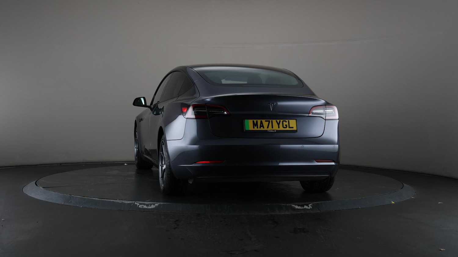 Used Tesla Model 3 2021 for sale - 76099330: Photo 47