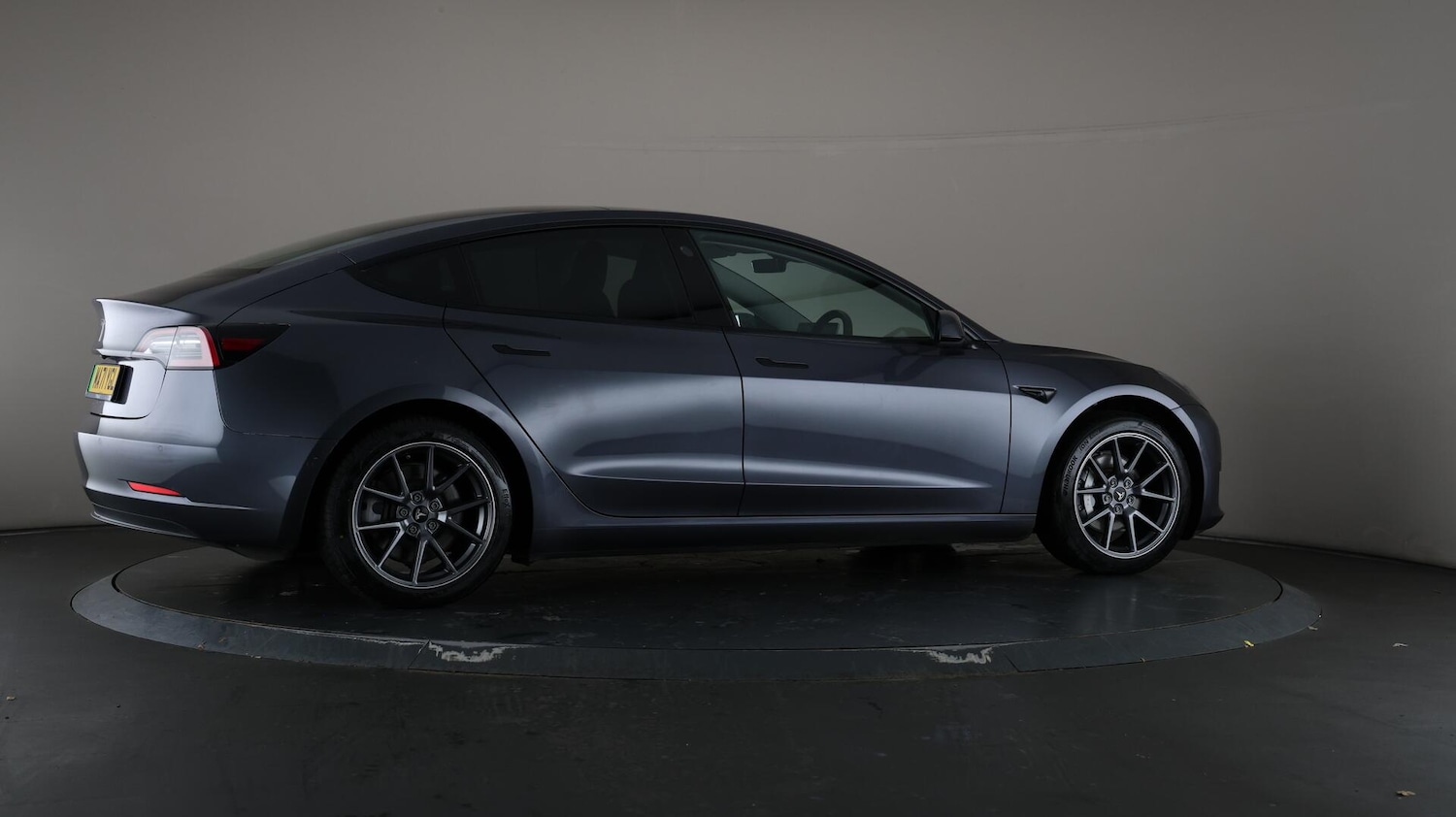 Used Tesla Model 3 2021 for sale - 76099330: Photo 64