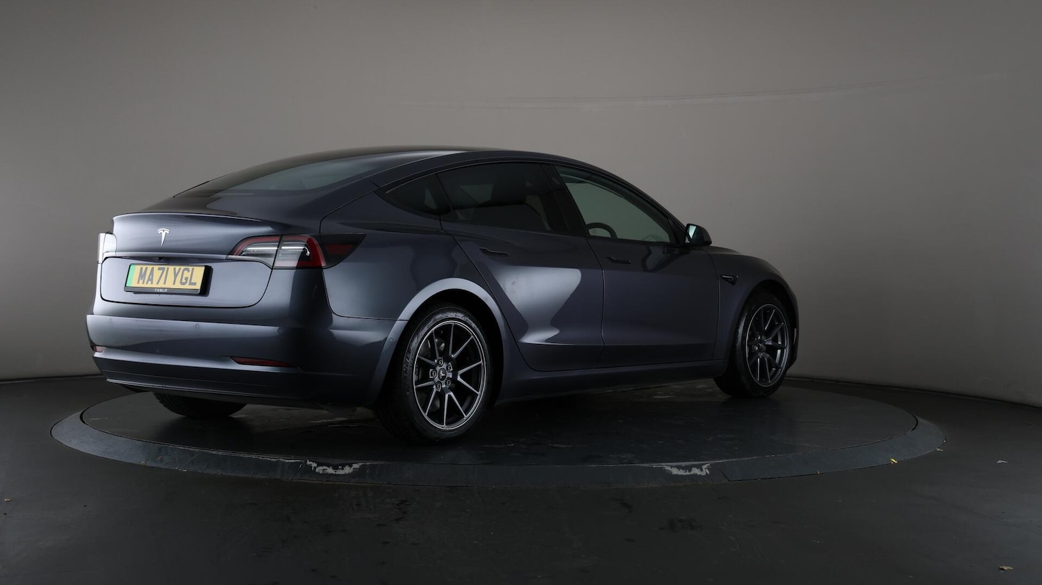Used Tesla Model 3 2021 for sale - 76099330: Photo 67