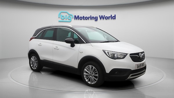 Used Vauxhall Crossland X 2019 for sale - 76283569: Photo 2
