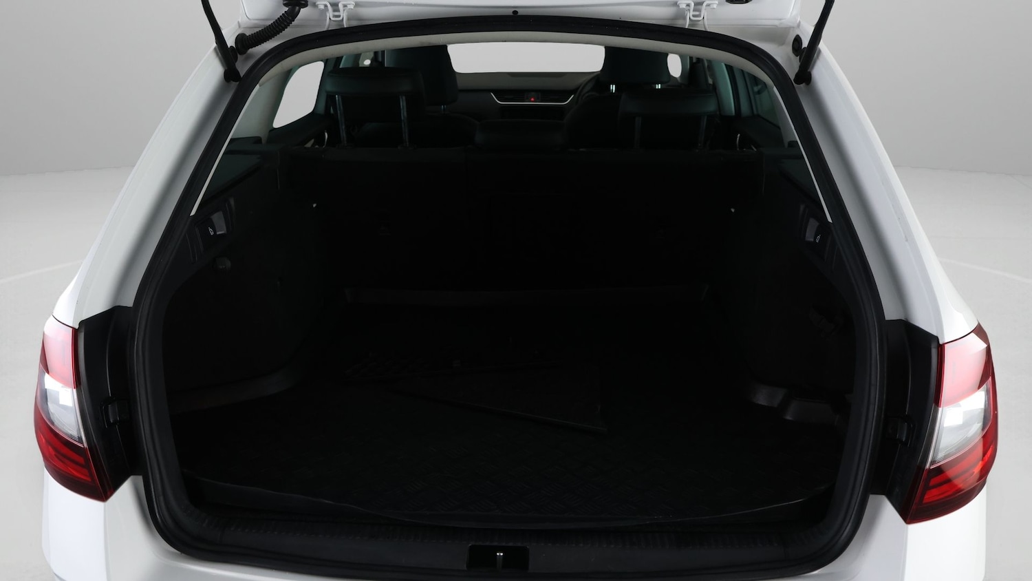 Used Skoda Octavia 2019 for sale - 77324591: Photo 17