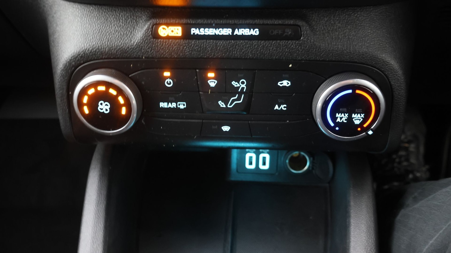 Used Ford Focus 2022 for sale - 77196401: Photo 12