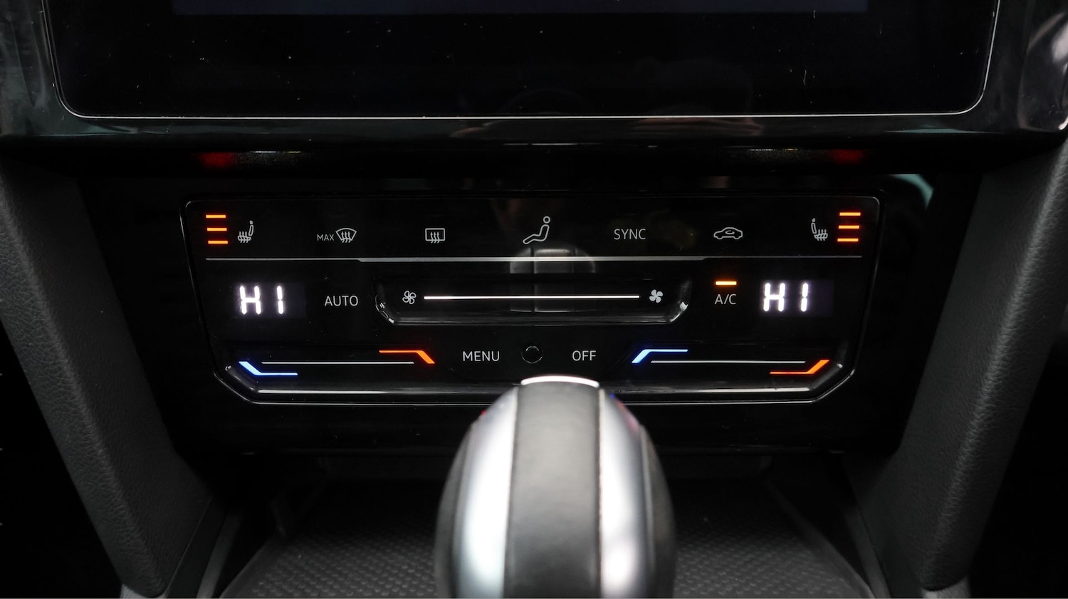 Used Volkswagen Passat 2023 for sale - 77381426: Photo 11