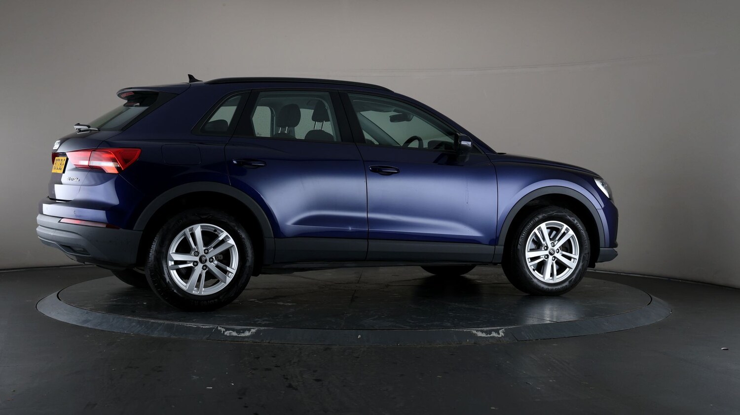 Used Audi Q3 for sale - 76810649: Photo 57