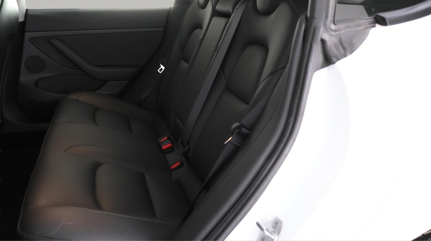 Used Tesla Model 3 2021 for sale - 76765658: Photo 17