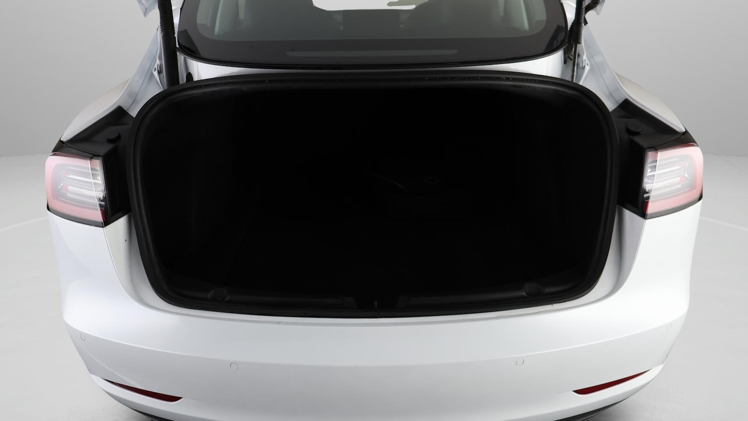 Used Tesla Model 3 2021 for sale - 76765658: Photo 18