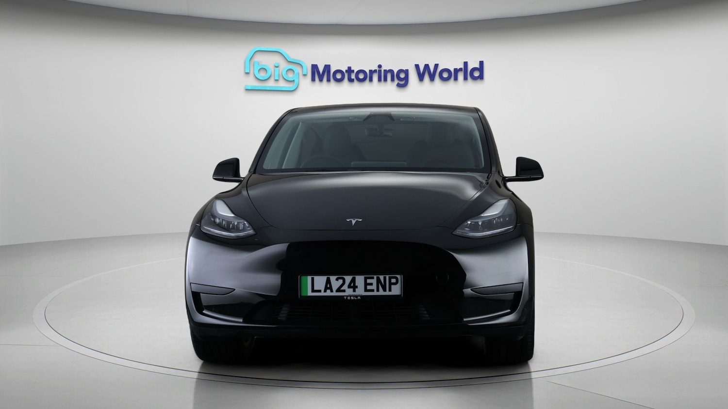 Used Tesla Model Y 2024 for sale - 77610529: Photo 2