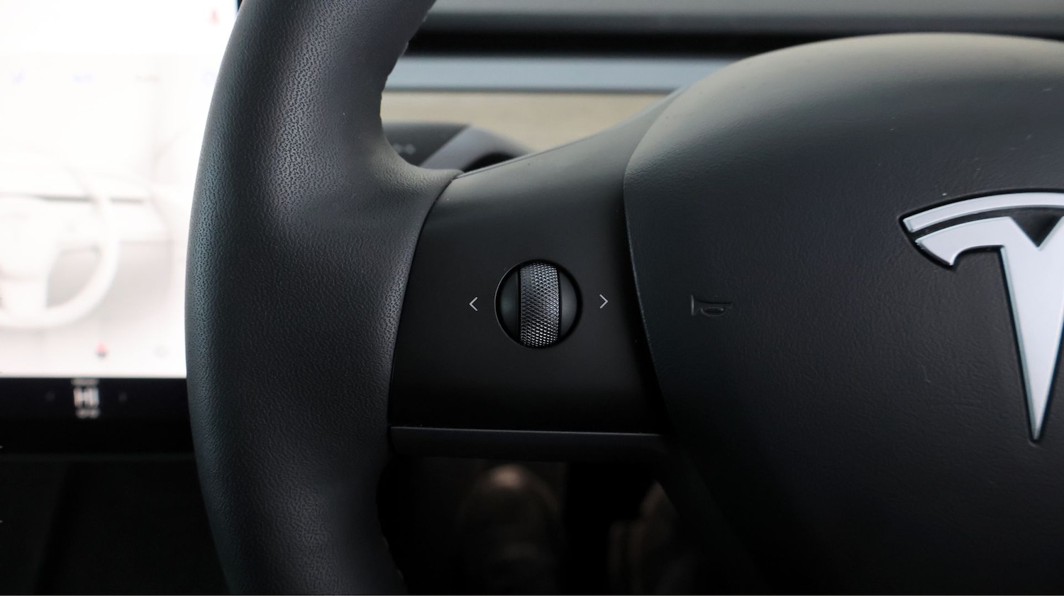 Used Tesla Model Y 2024 for sale - 77610529: Photo 21