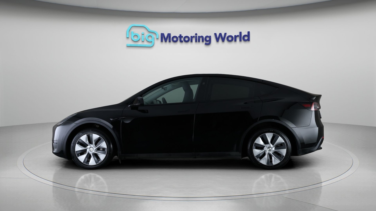 Used Tesla Model Y 2024 for sale - 77610529: Photo 4