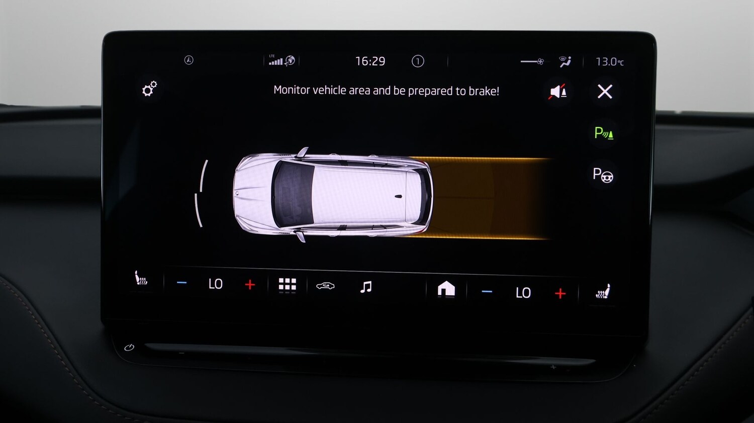 Used Skoda Enyaq 2022 for sale - 77216396: Photo 23