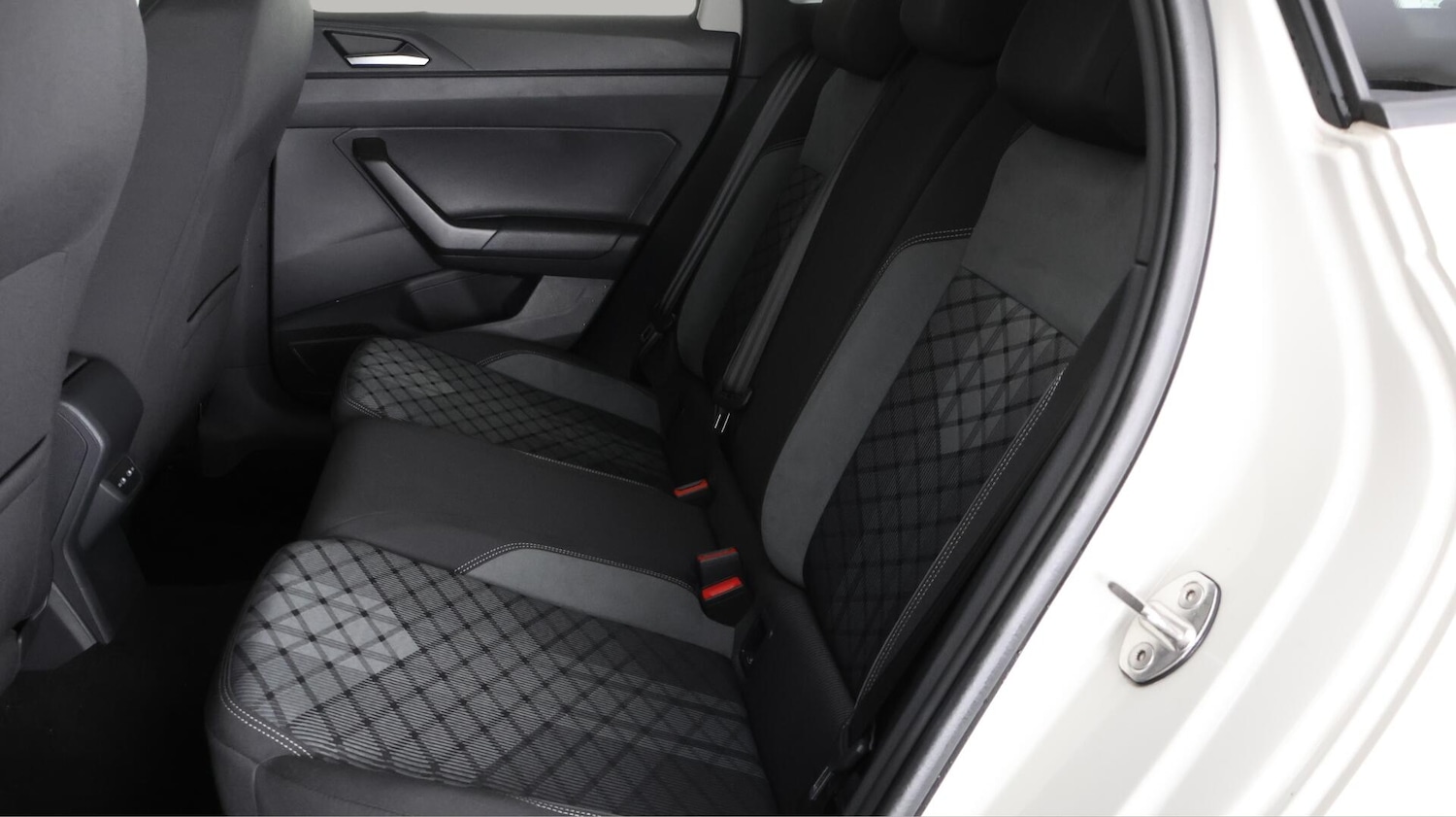 Used Volkswagen Taigo 2022 for sale - 76137699: Photo 16